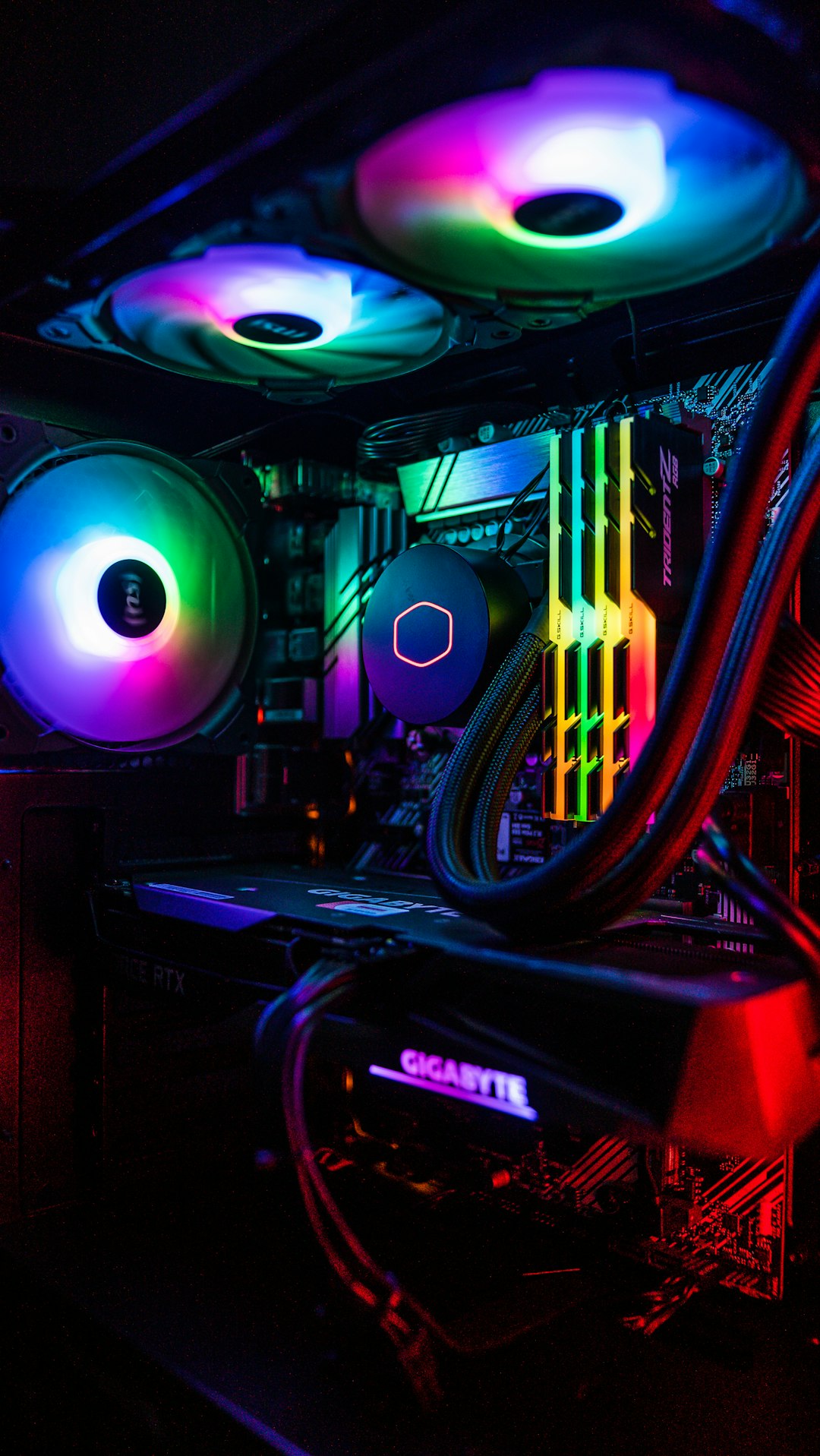 blue-and-yellow-lights-on-black-and-blue-dj-mixer-hlagdsic-g